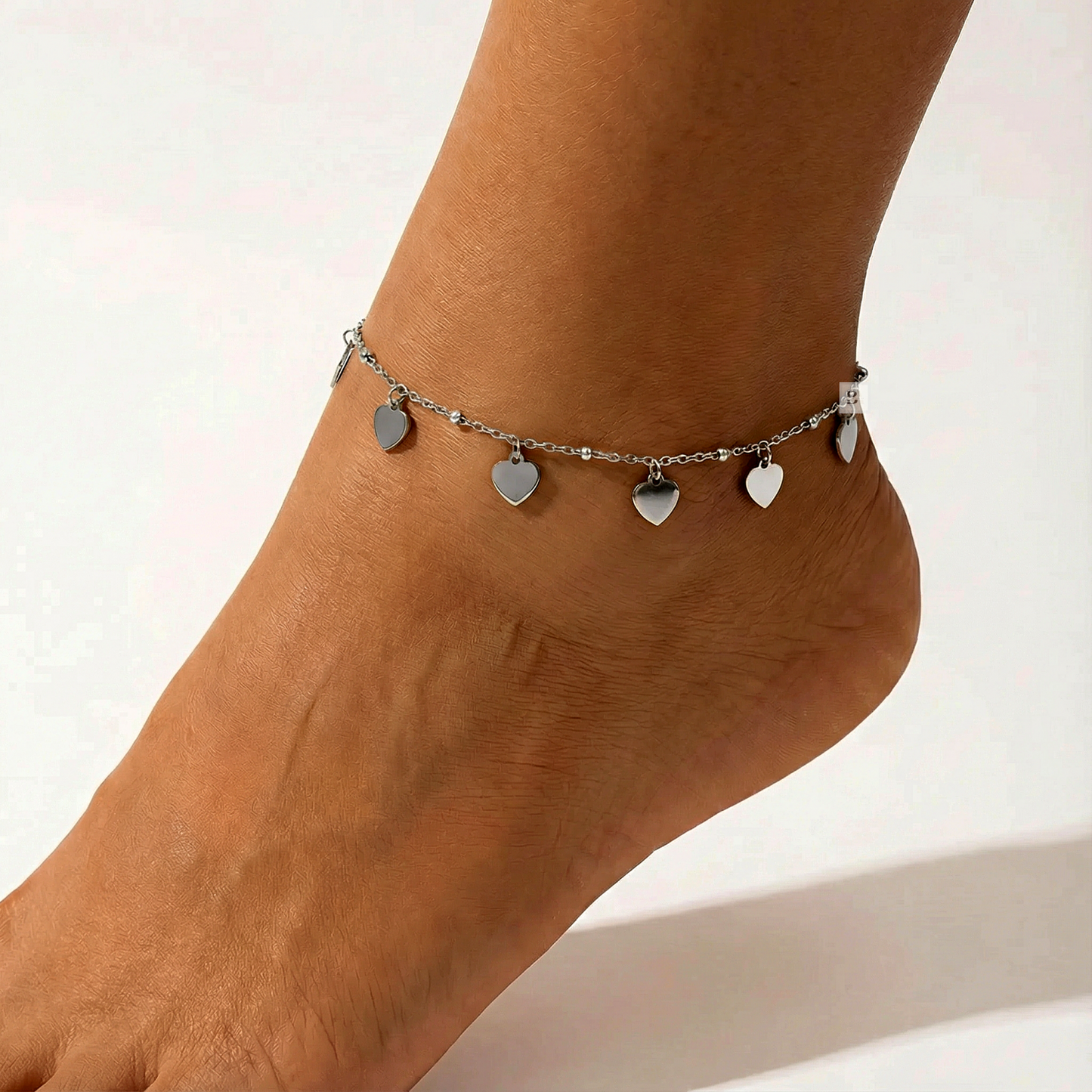 Wearing Stainless Steel Heart Charm anklet