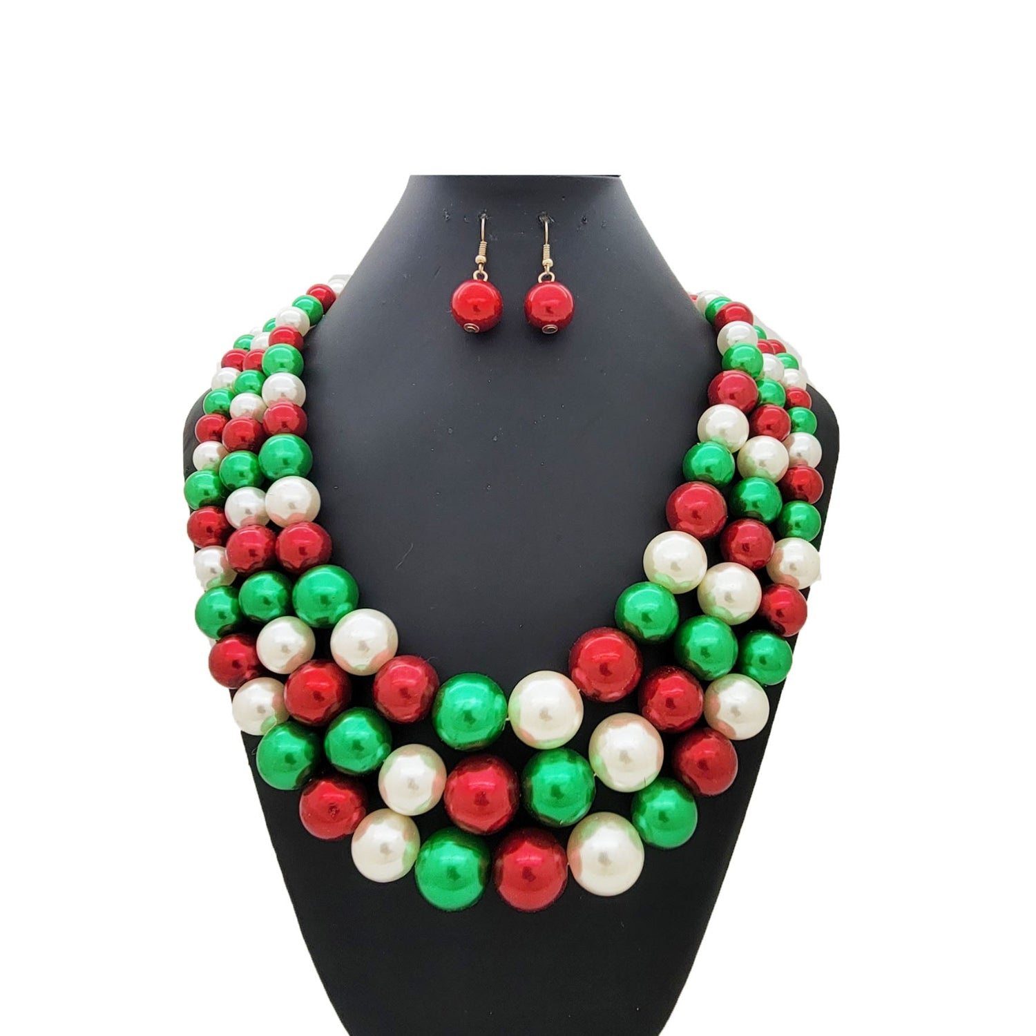 Christmas color Pearl Necklace on the Display