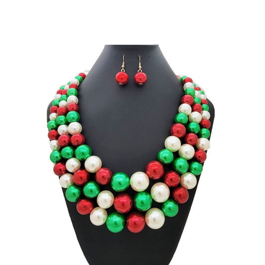 Christmas color Pearl Necklace on the Display