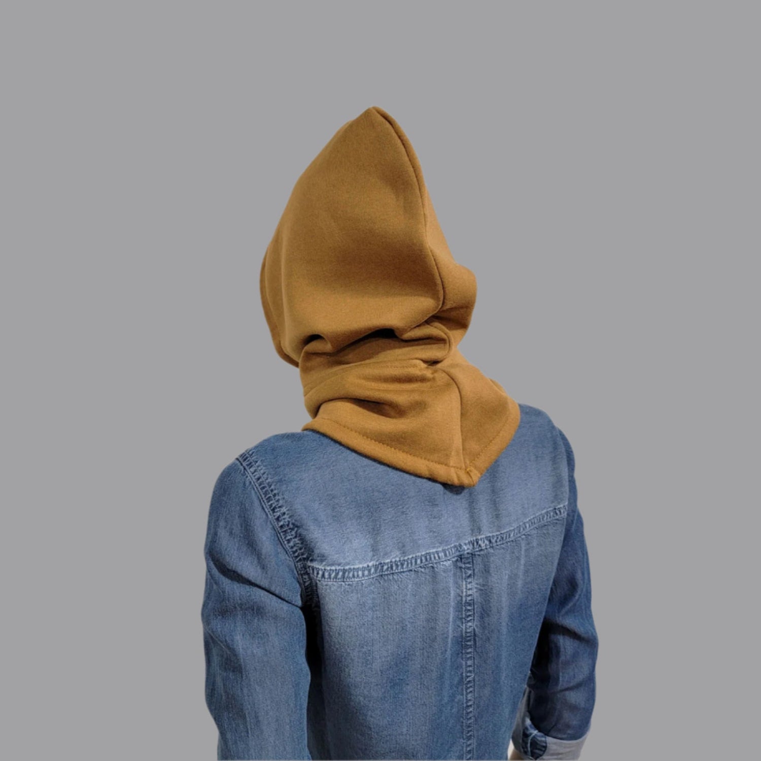 SNOOD-HAT-CAMEL-REARVIEW
