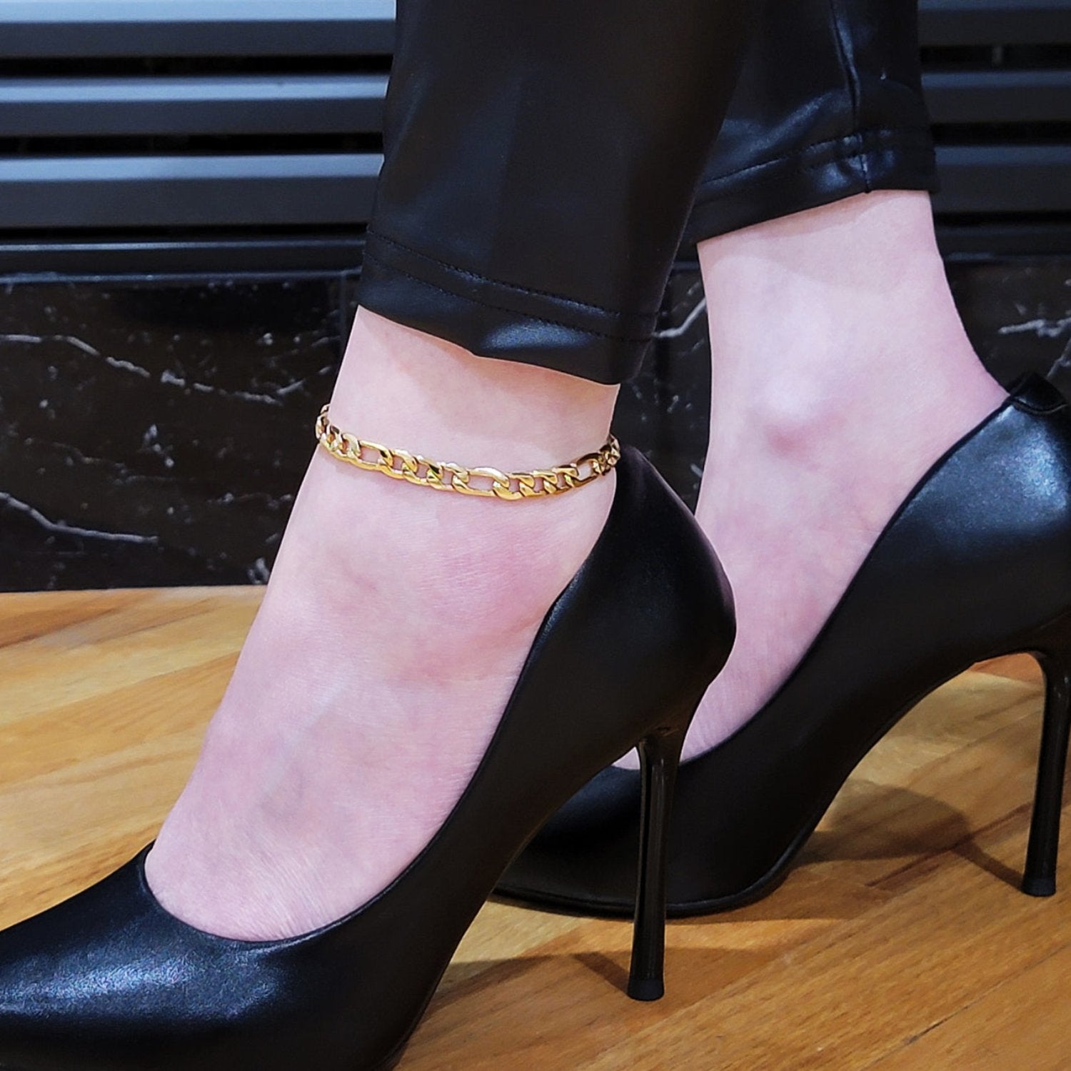 STAINLESS-STEEL-FIGARO-ANKLET